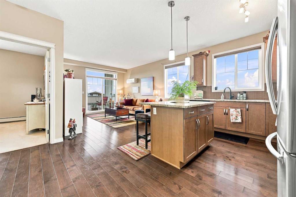 Picture for 411, 406 Cranberry Park SE