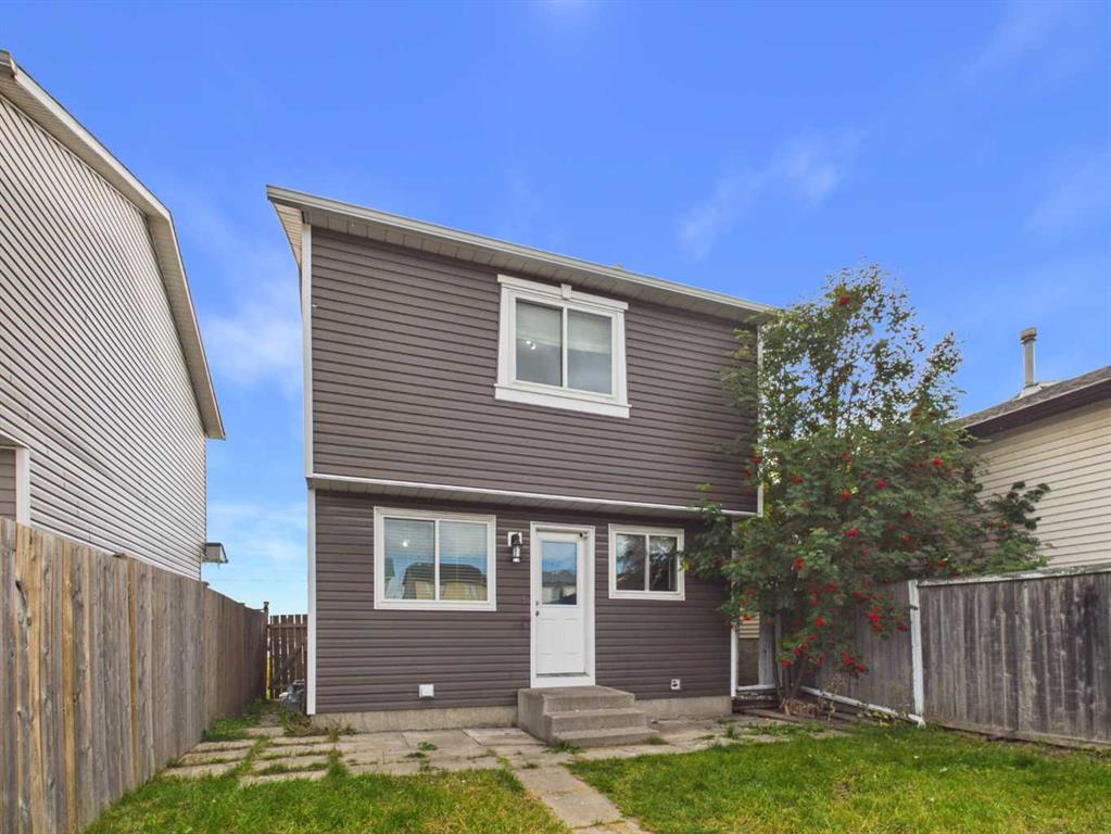 Picture for 140 martindale Boulevard NE