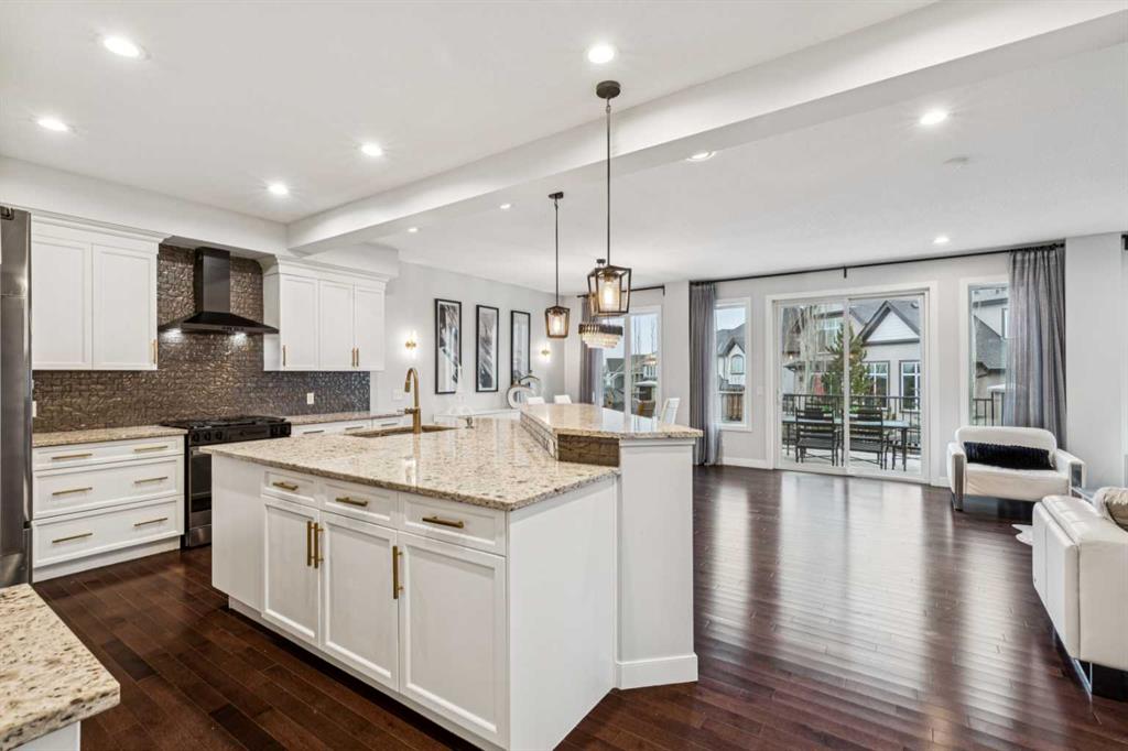 Picture for 290 Mahogany Place SE