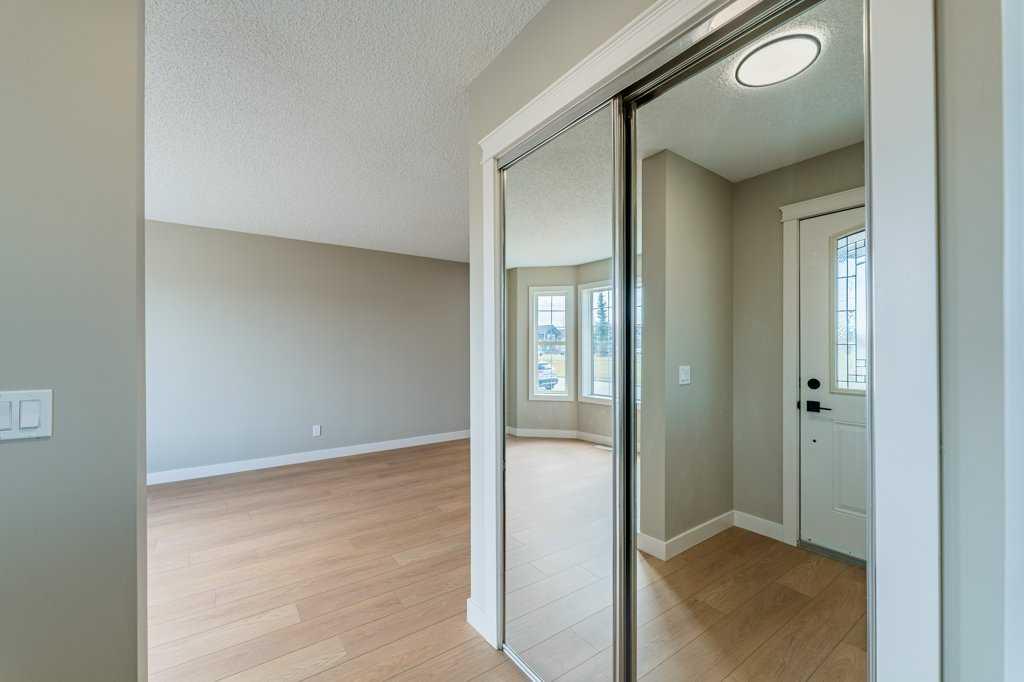 Picture for 11 Saddlemont Close NE