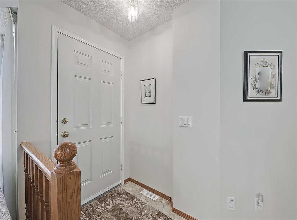 Picture for 104 Riverside Place NW