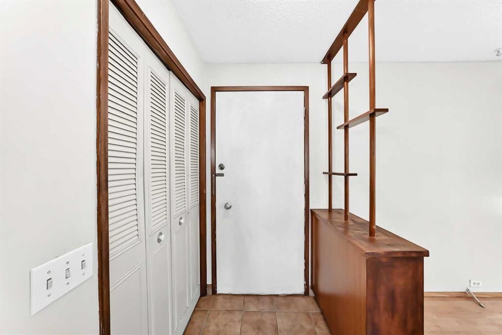 Picture for 6839 Huntridge Hill NE