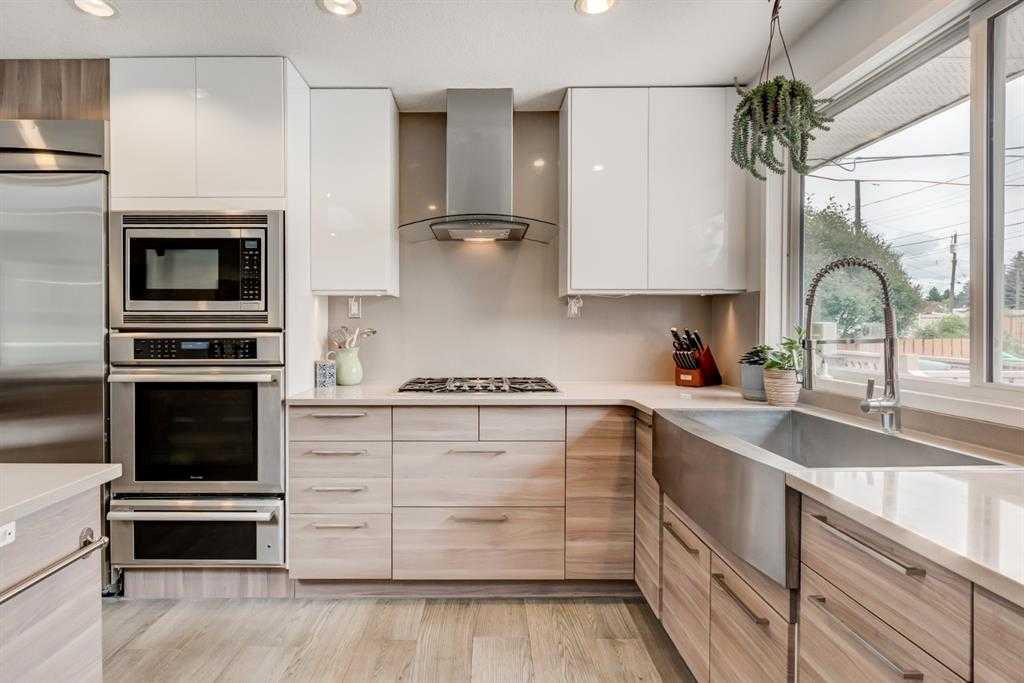 Picture for 1376 Lake Sylvan Drive SE