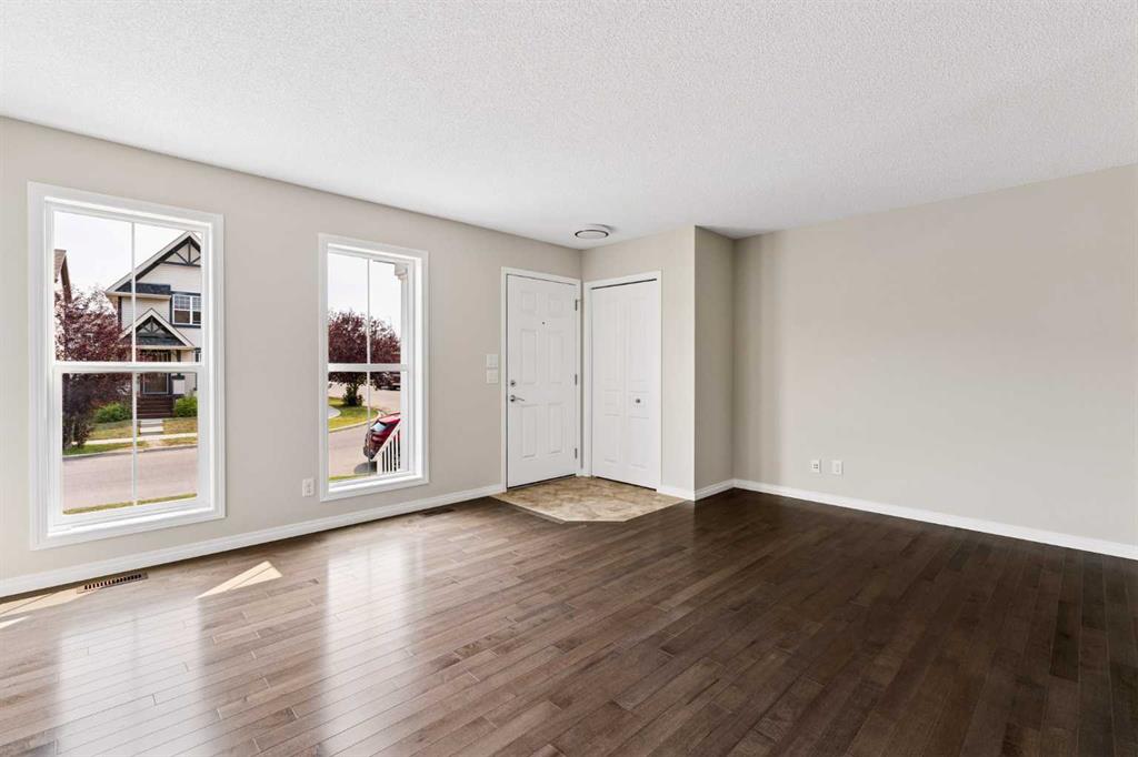 Picture for 59 Elgin Meadows Park SE