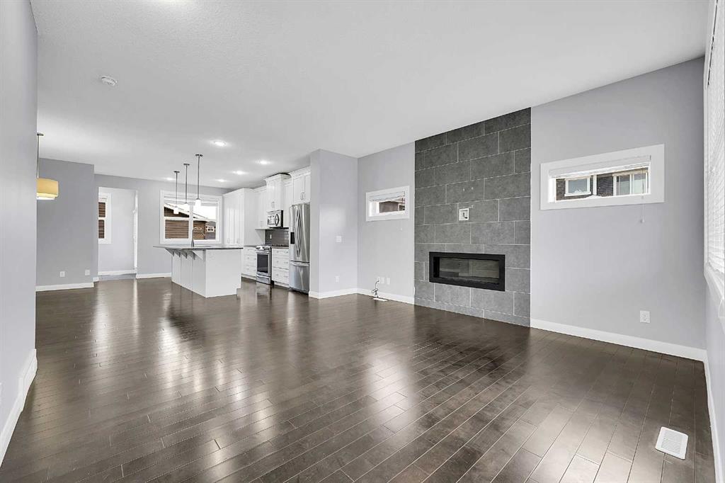 Picture for 95 Redstone Park NE