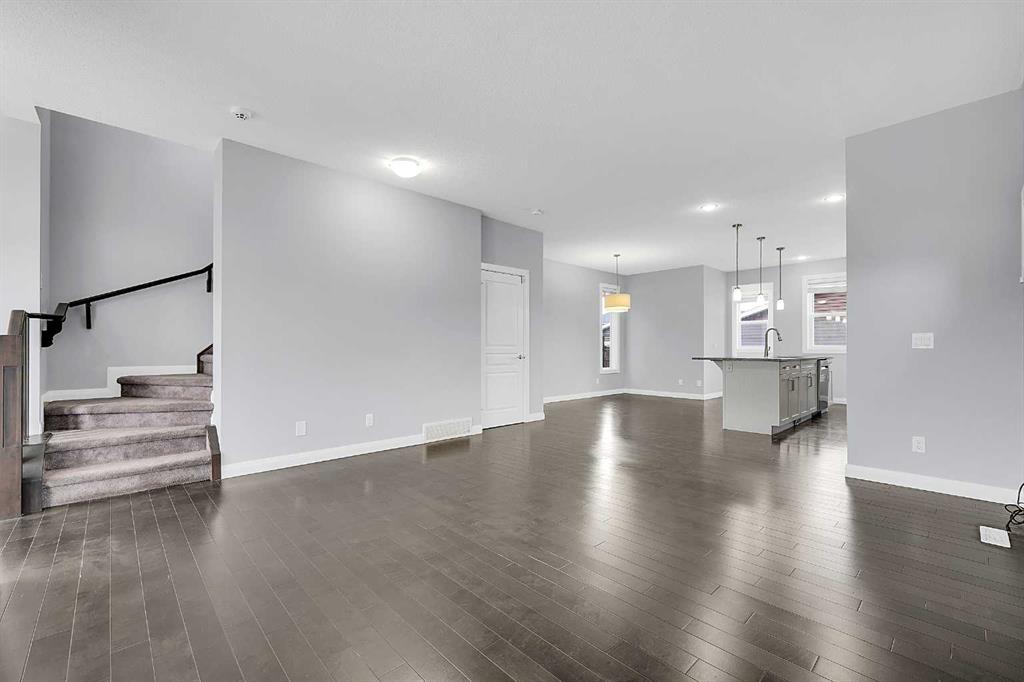 Picture for 95 Redstone Park NE