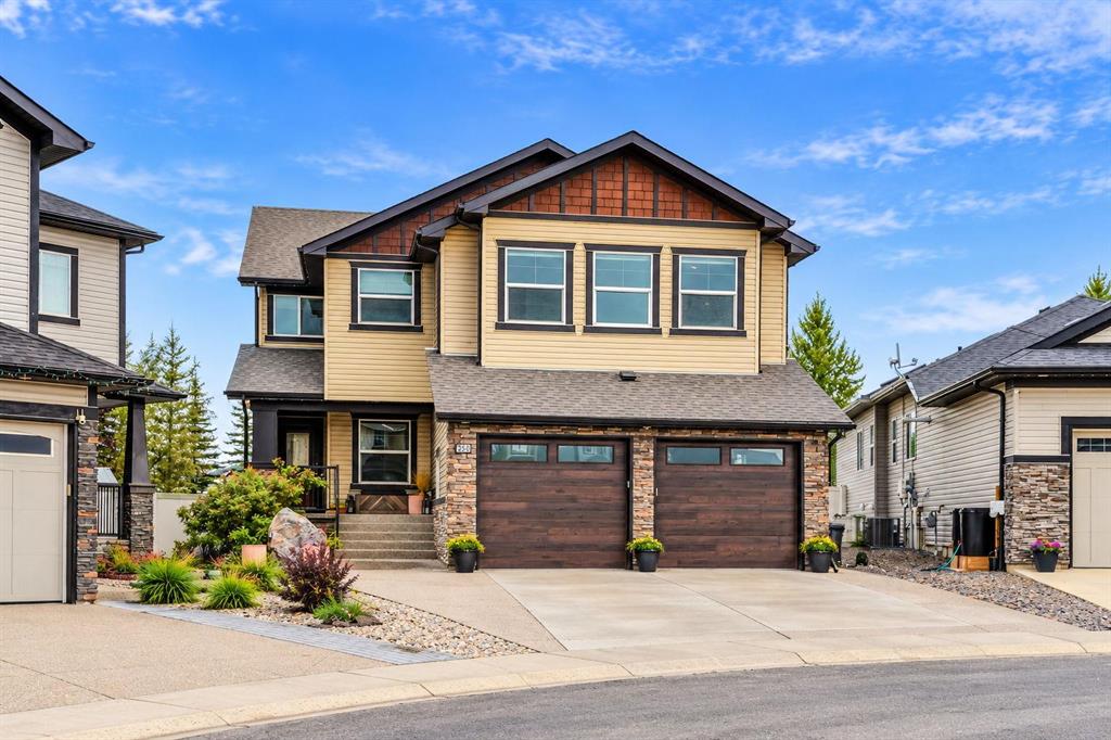 Picture for 250 Kingsbury View SE