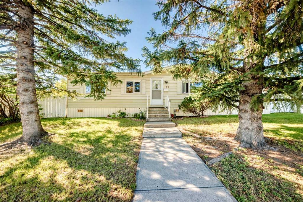 Picture for 127 Huntwell Place NE