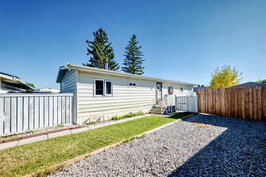 Picture for 127 Huntwell Place NE