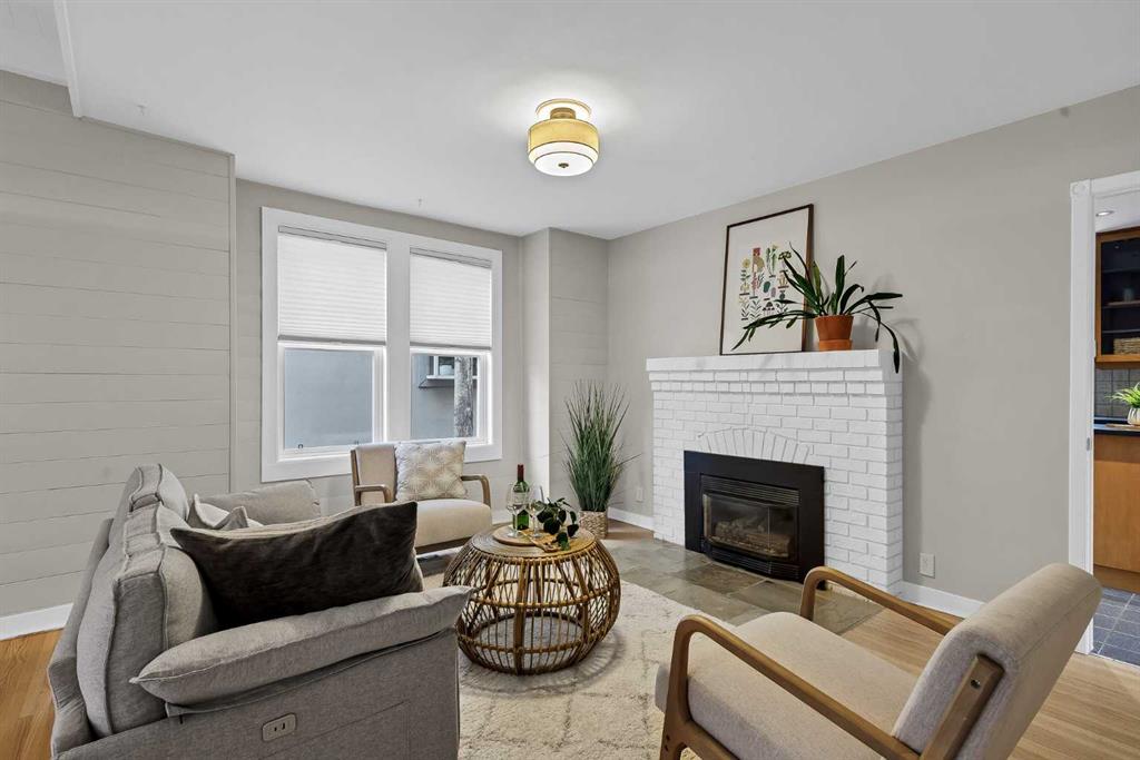 Picture for 1905 2 Street NW
