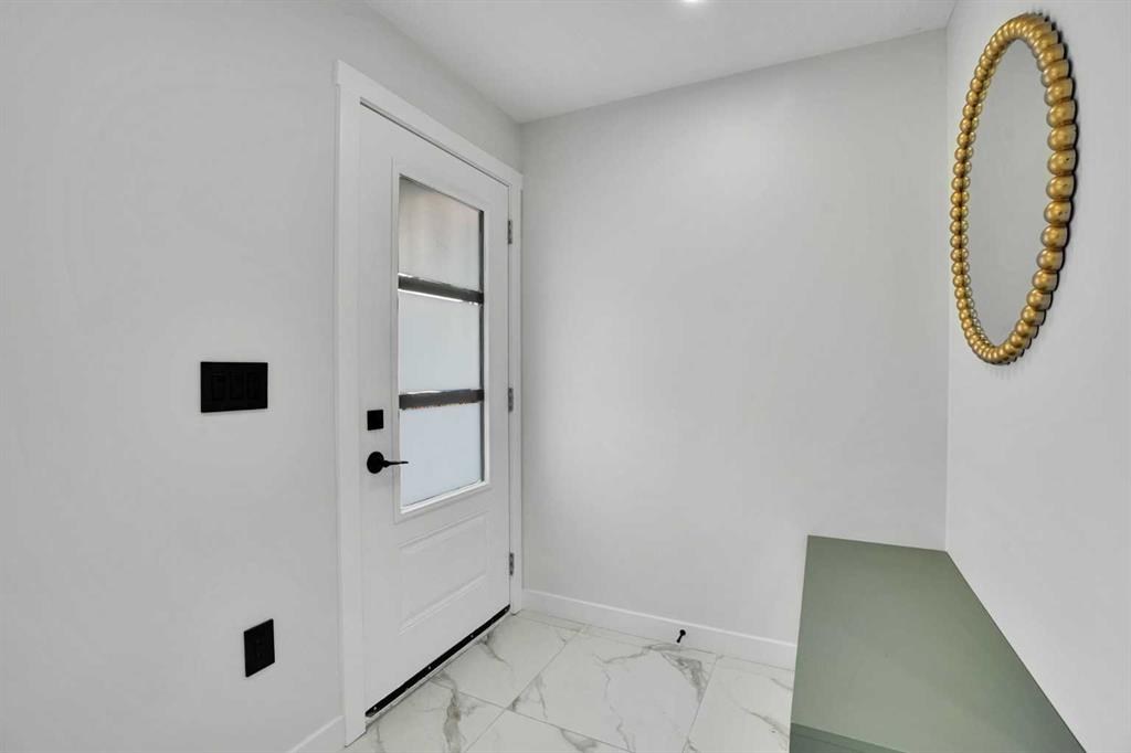 Picture for 63 Martindale Crescent NE