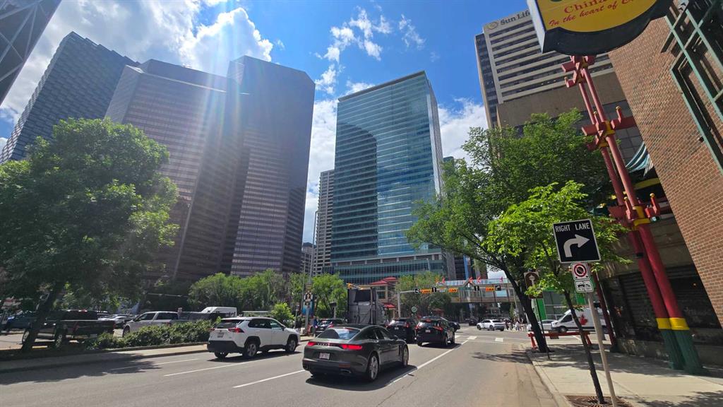 Picture for 101, 328 Centre Street SE