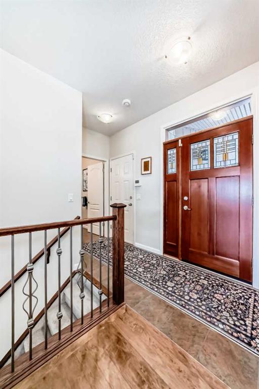 Picture for 5 Bridle Estates Road SW