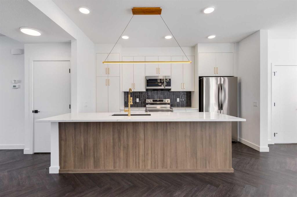Picture for 218 Greystone Boulevard 