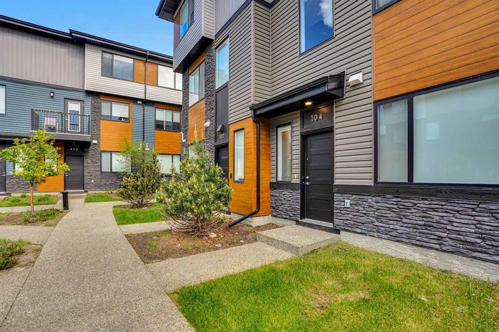 Picture for 104 Corner Glen Circle NE