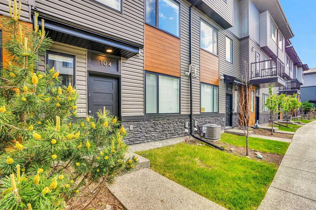 Picture for 104 Corner Glen Circle NE