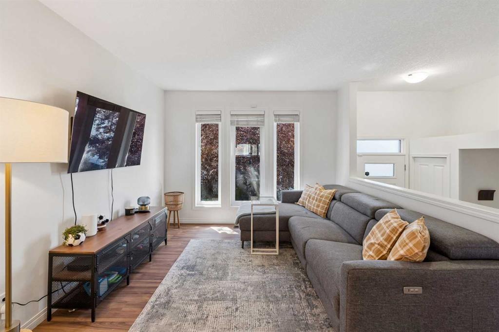 Picture for 614 Auburn Bay Square SE