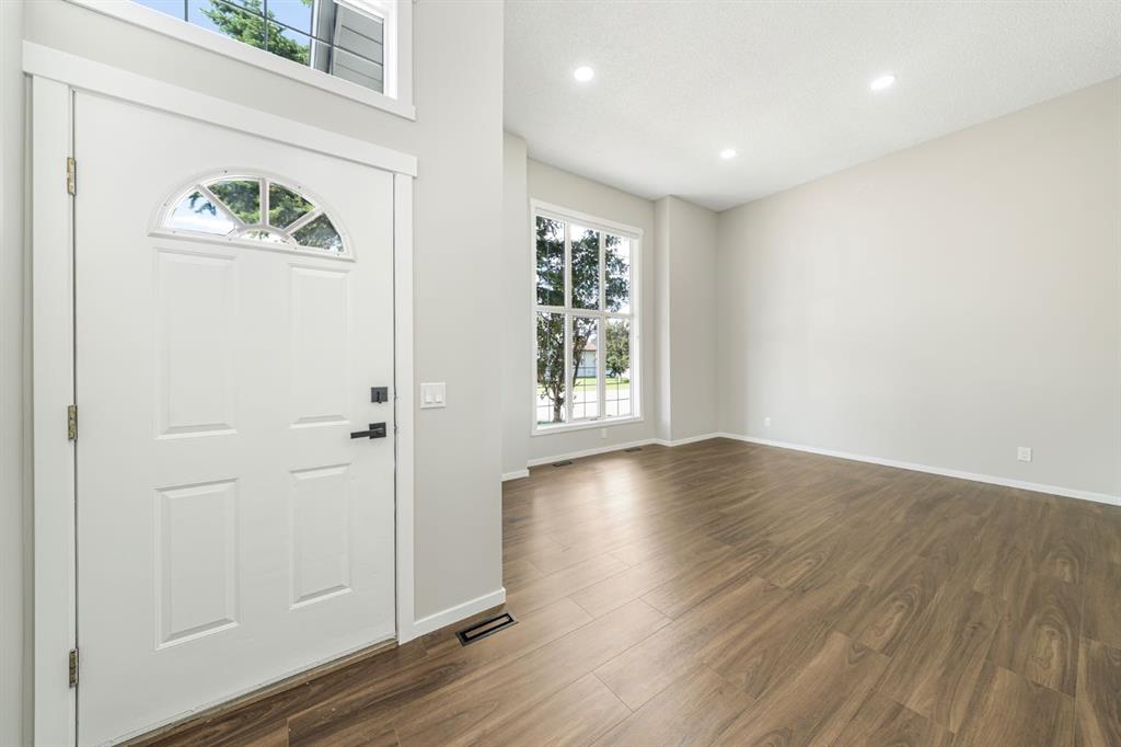 Picture for 190 Coverdale Road NE