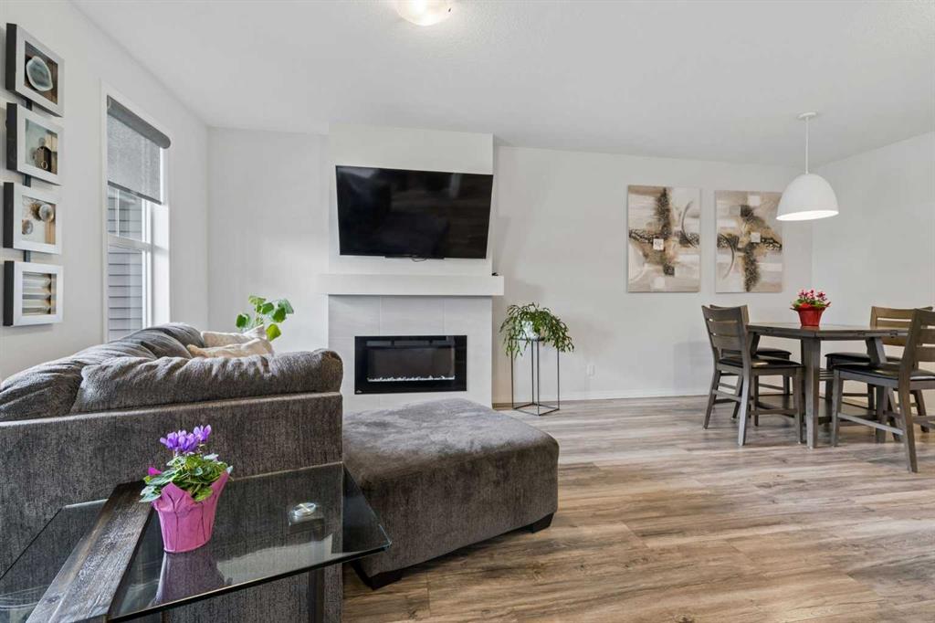 Picture for 152 South Point Court SW