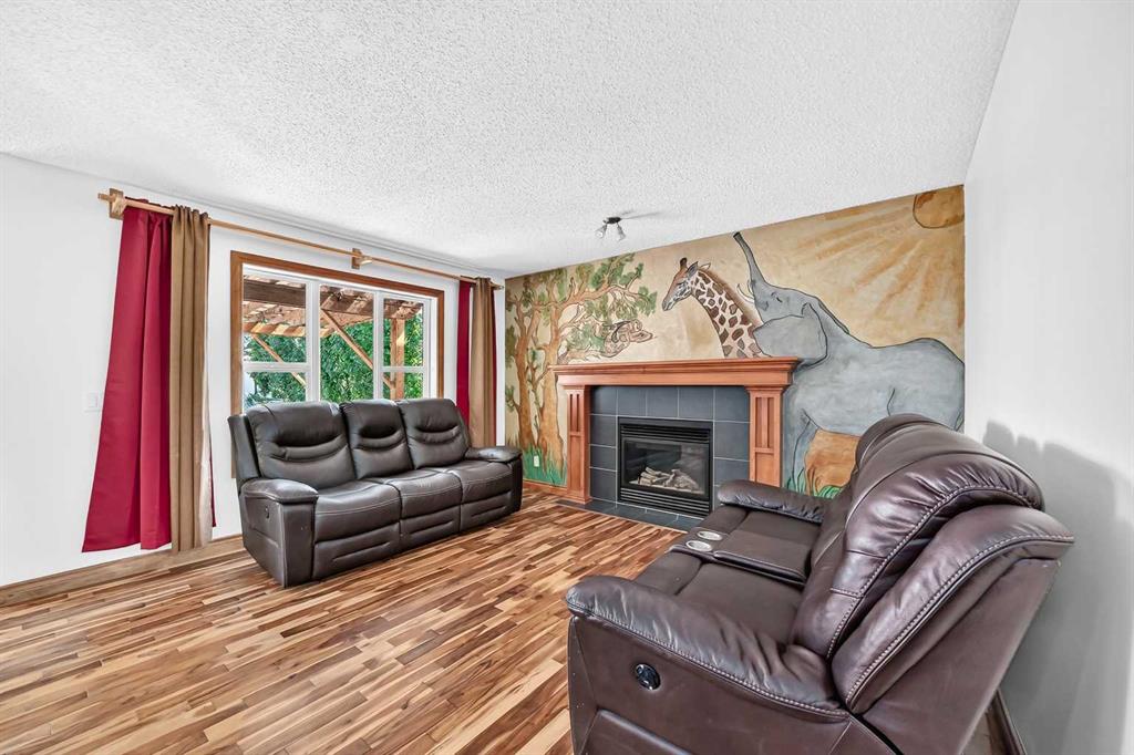 Picture for 988 Copperfield Boulevard SE