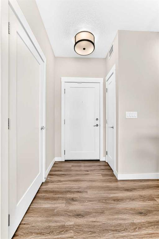 Picture for 120, 10 Walgrove Walk SE