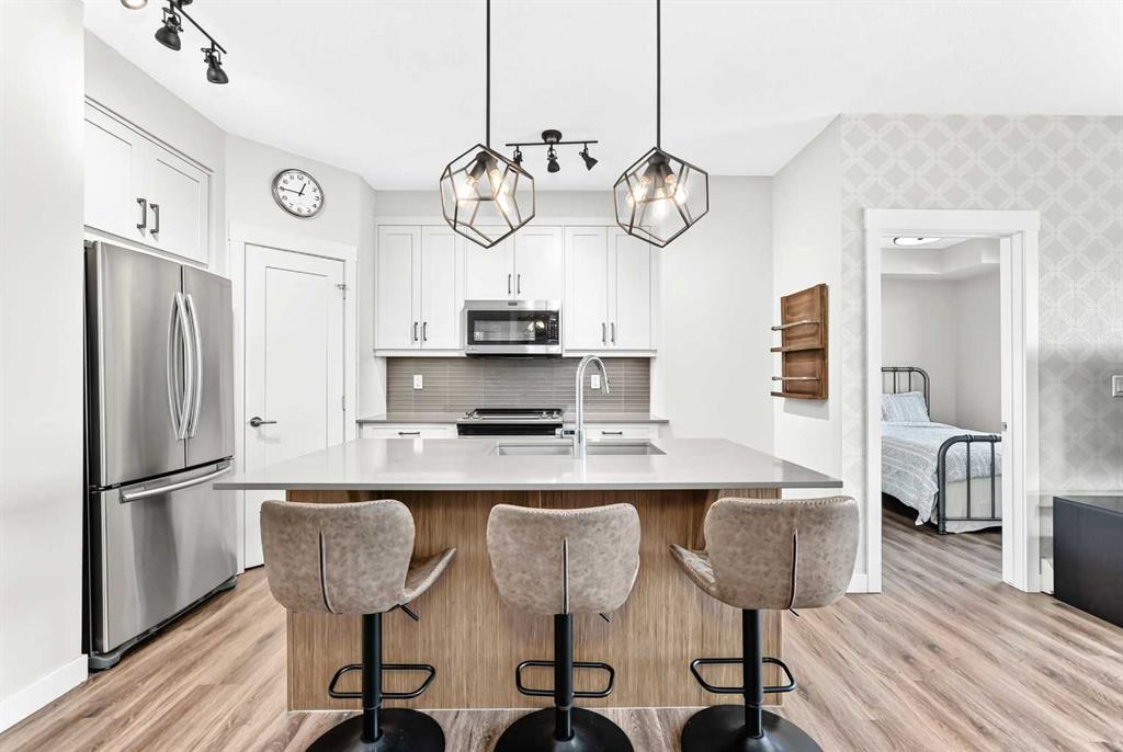 Picture for 120, 10 Walgrove Walk SE