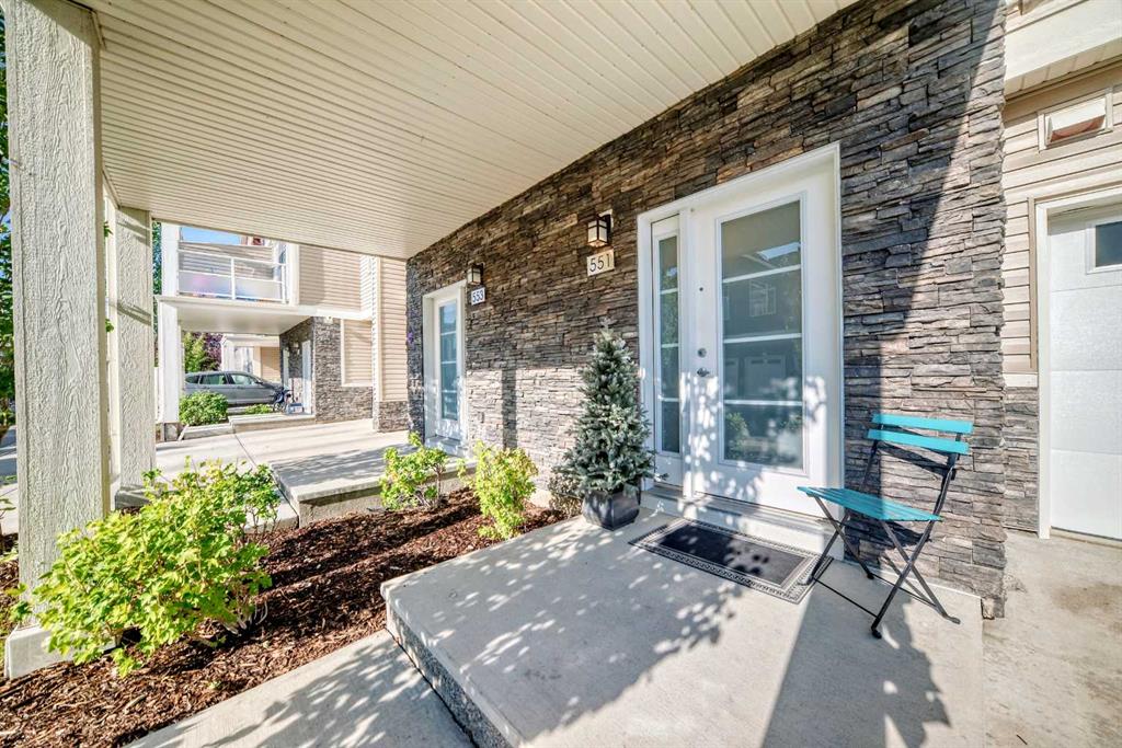 Picture for 551 Redstone View NE