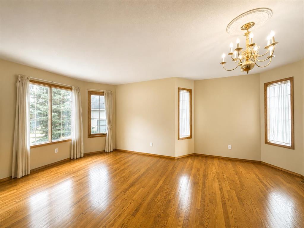 Picture for 59 Edgebrook Circle NW