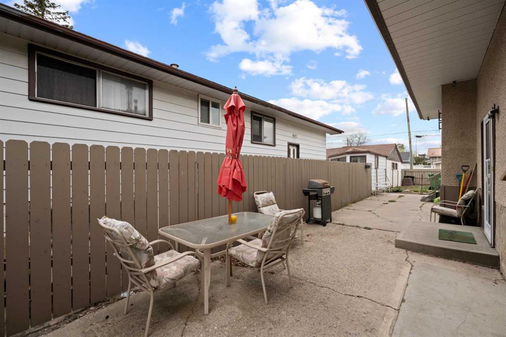 Picture for 1521 44 Street SE