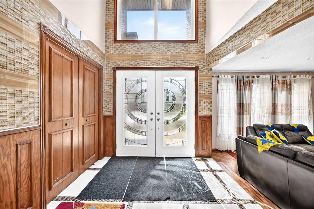 Picture for 204 Deer Ridge Way SE