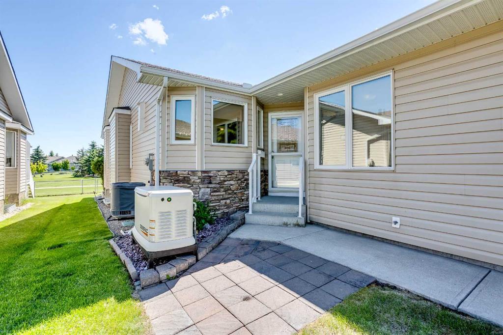 Picture for 612 Riverside Boulevard NW