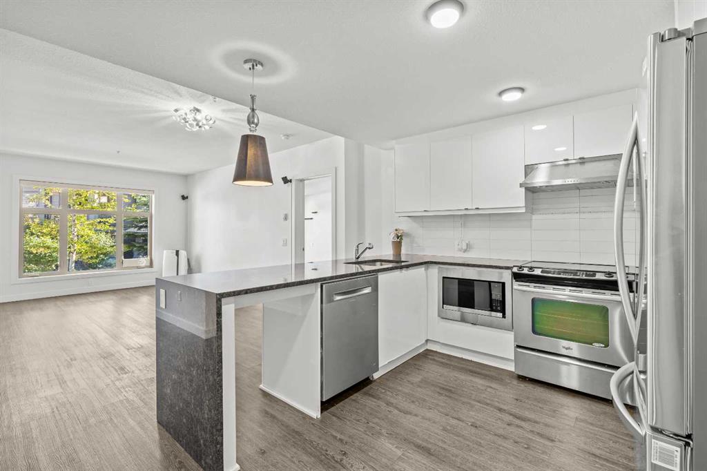 Picture for 103, 25 Aspenmont Heights SW