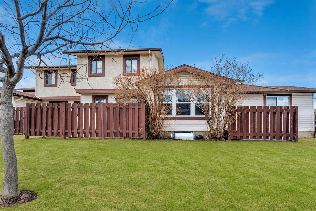 Picture for 8, 75 templemont Way NE