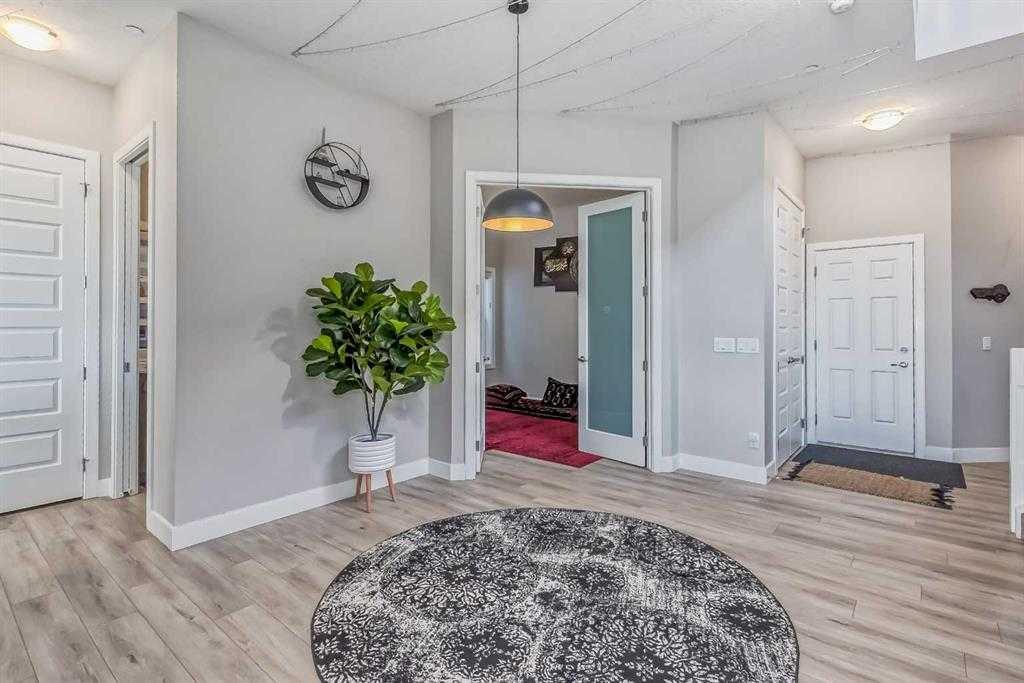Picture for 155 Lucas Terrace NW