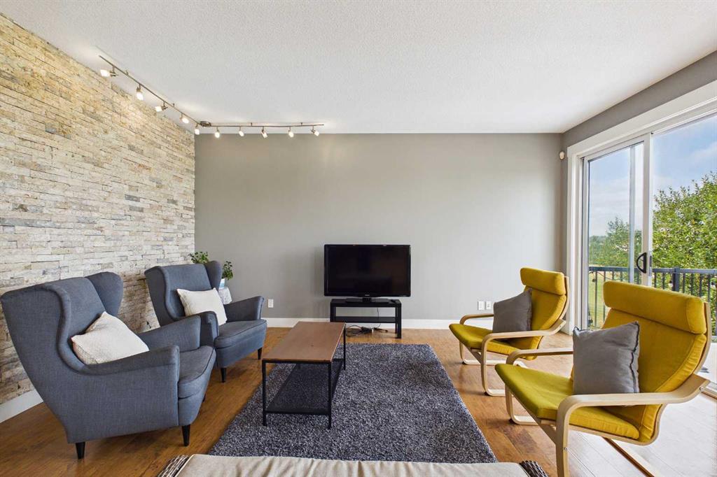 Picture for 169 Brightonwoods Gardens SE