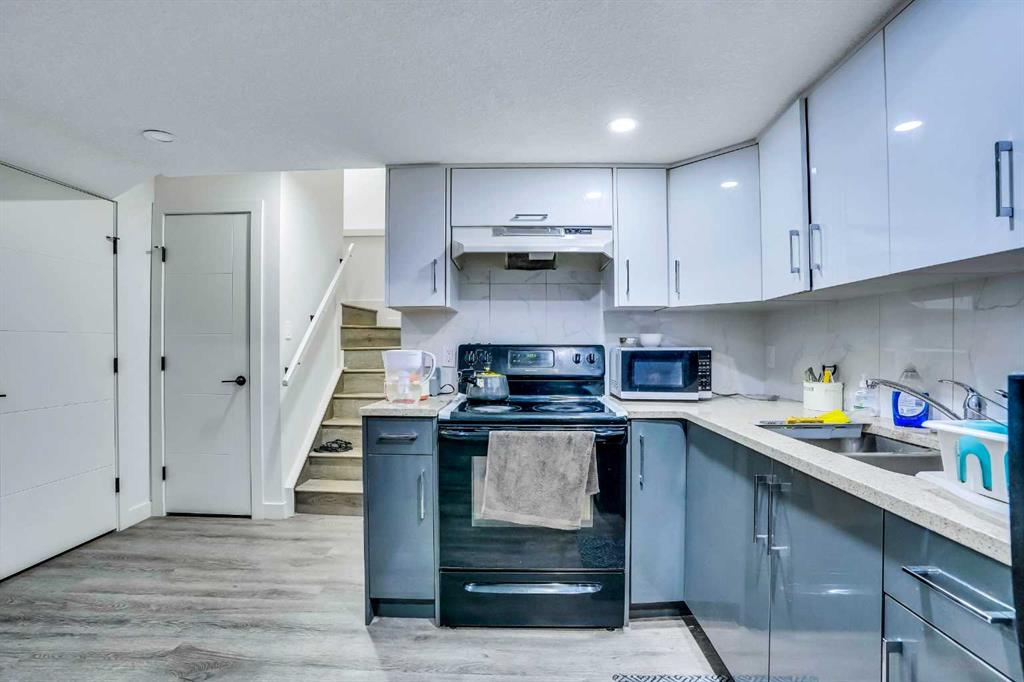 Picture for 282 Saddlefield Place NE