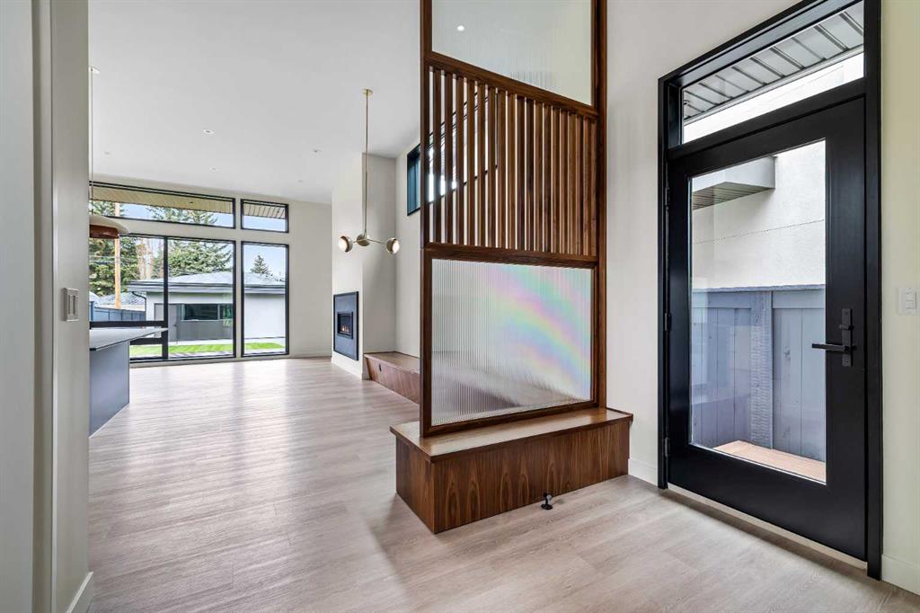 Picture for 3D Willow Crescent SW