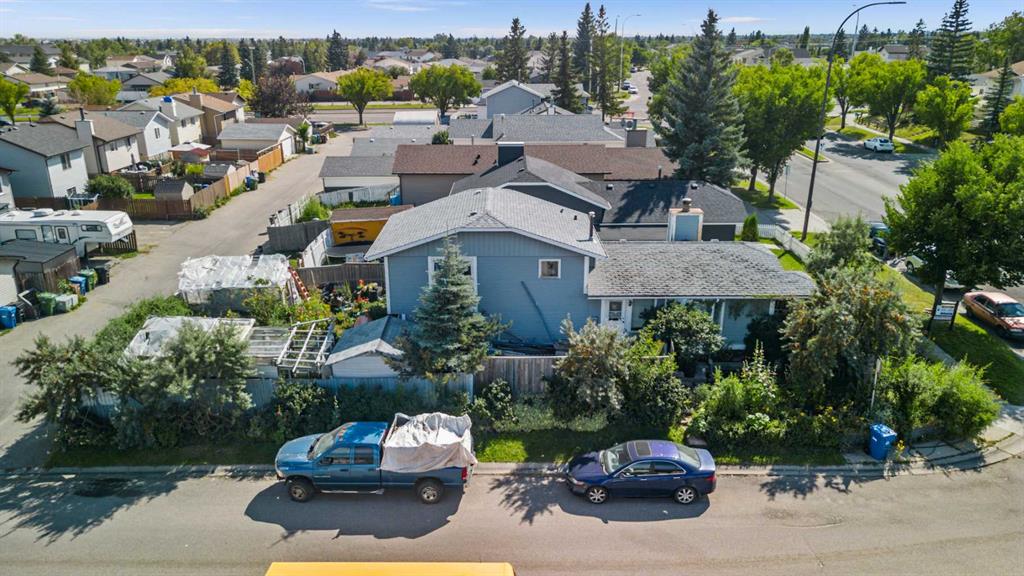 Picture for 16 Tararidge Drive NE