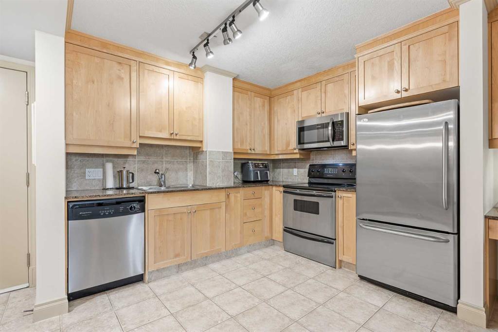 Picture for 104, 4554 Valiant Drive NW