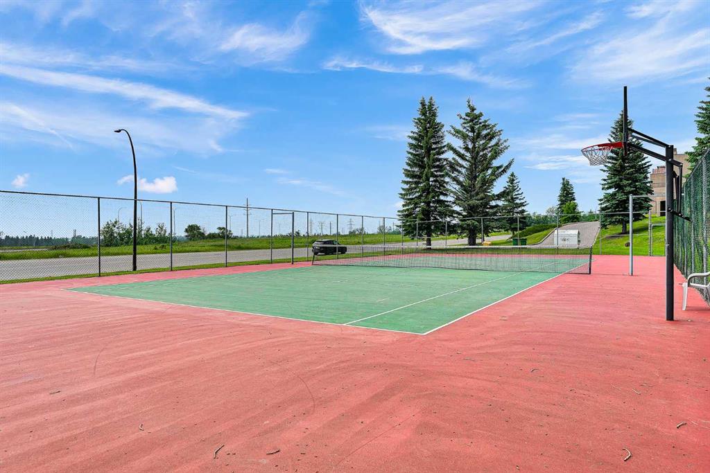 Picture for 1, 108 Village Heights SW