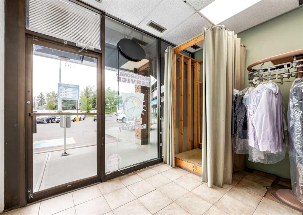 Picture for 116, 5403 Crowchild Trail NW