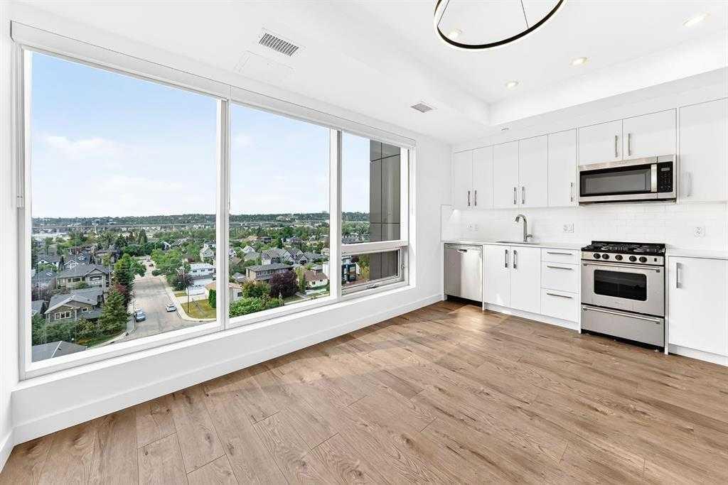 Picture for 826, 110 18A Street NW
