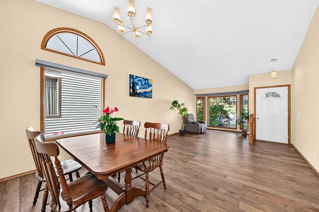 Picture for 144 Hawkdale Close NW
