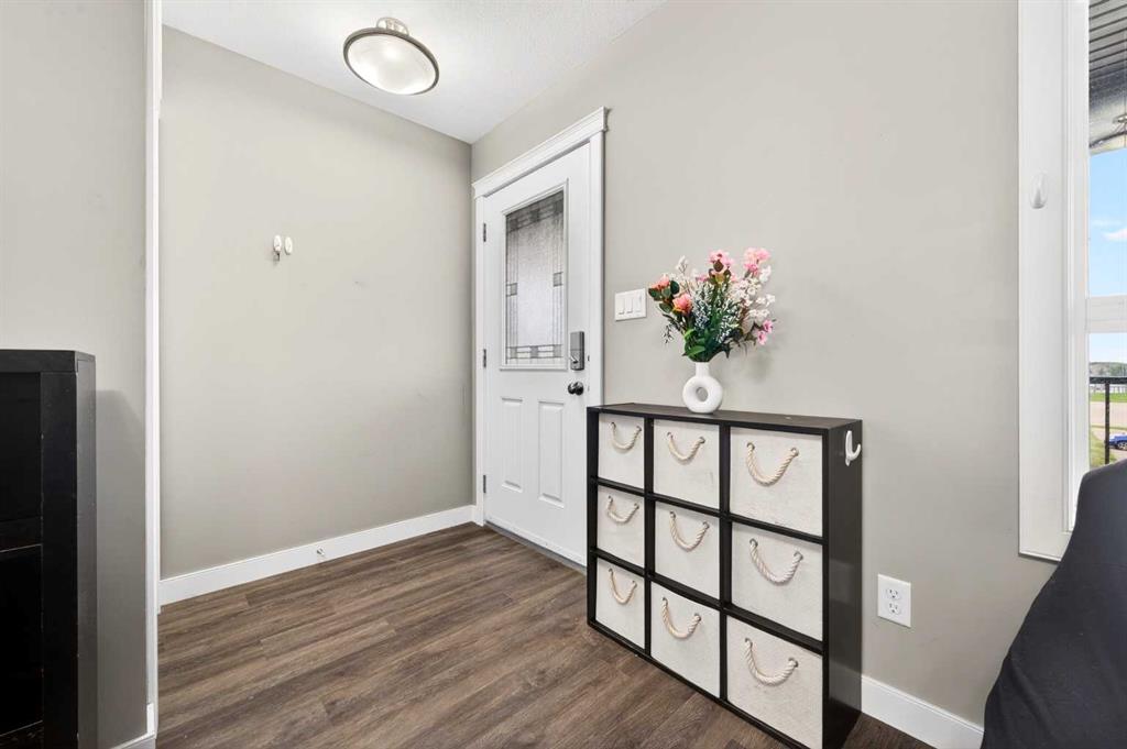 Picture for 111, 81 Willow Road 