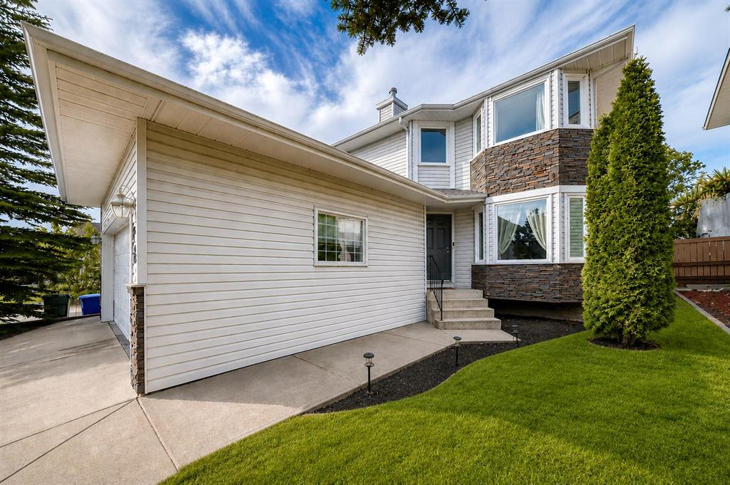 Picture for 232 Macewan Ridge Close NW