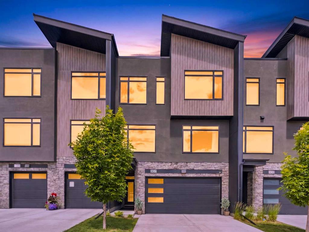 Picture for 307 Royal Elm Road NW