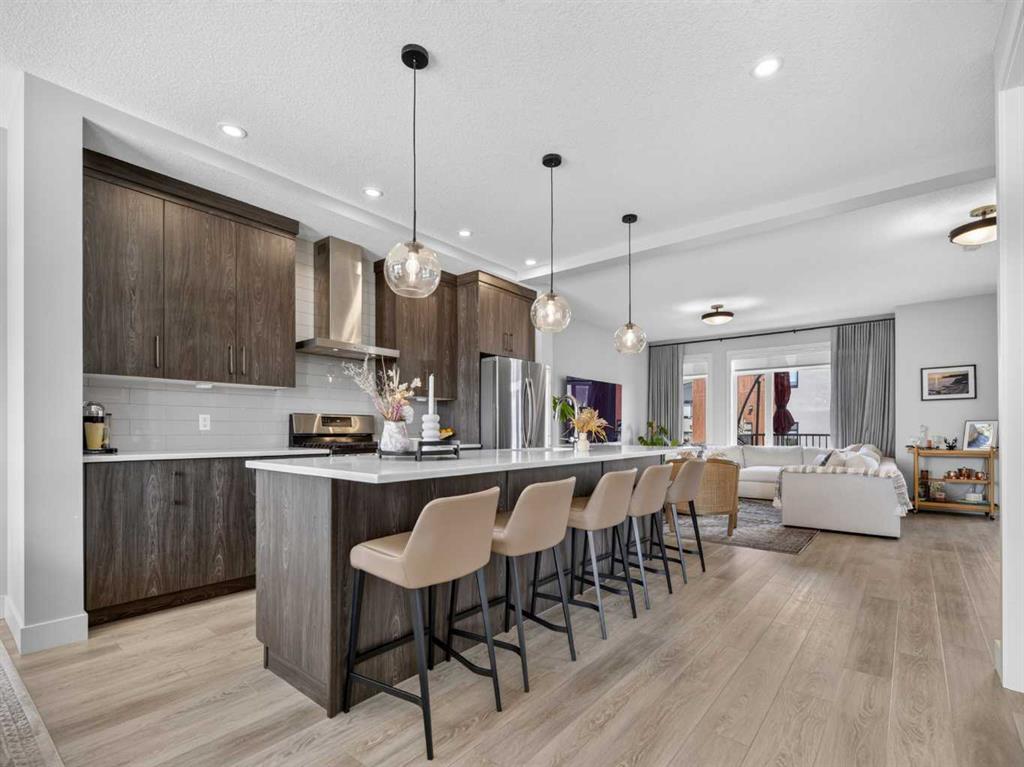 Picture for 307 Royal Elm Road NW