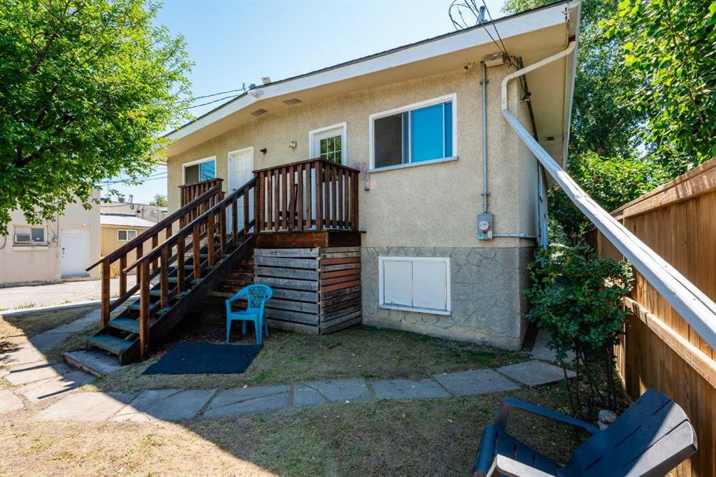 Picture for 254 23 Avenue NE