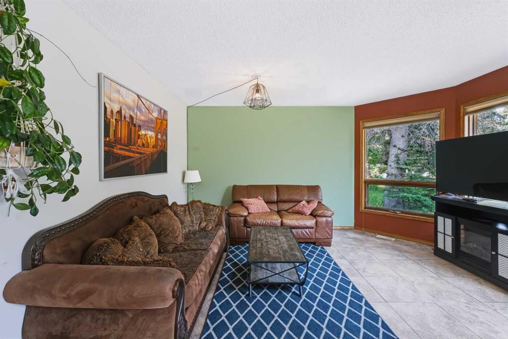 Picture for 75 Manyhorses Drive 