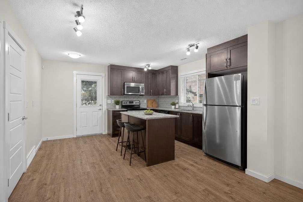 Picture for 53 Cranford Way SE